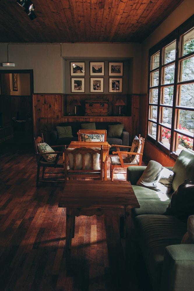 Hotel Caldas
